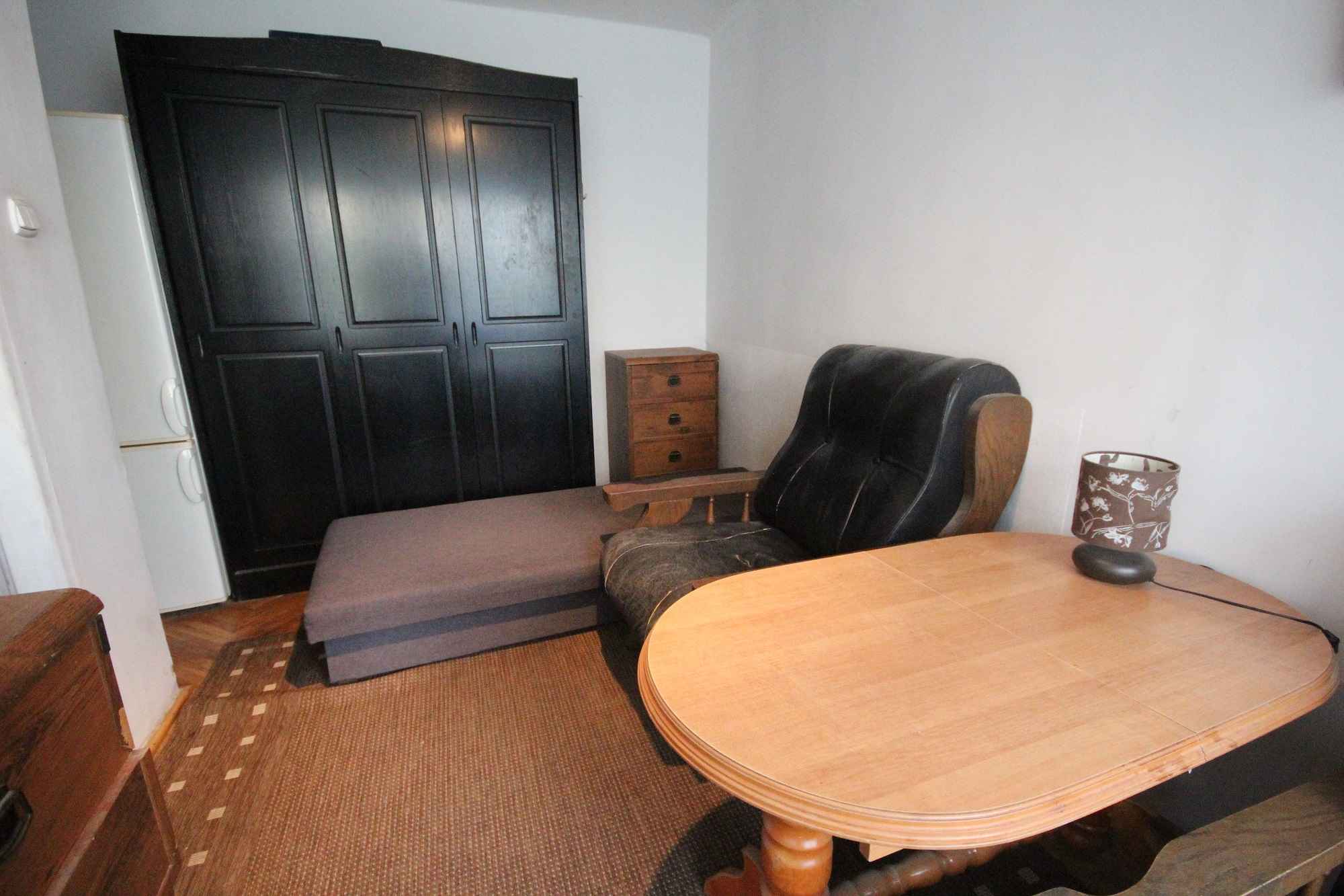 3pok, 49met, okolice Placu Jana Pawła II BALKON/PIWNICA (Wrocław) Stare Miasto - zdjęcie 4