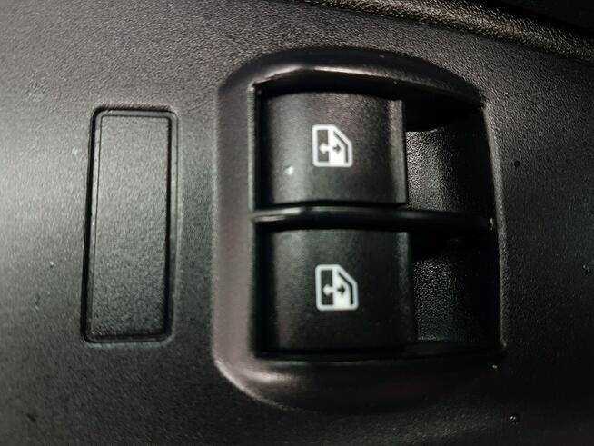 Fiat Doblo XL L2H2 5-OSÓB DŁUGI WYSOKI KLIMA 6-BIEGÓW MANUAL KRAJOWY Poręba - zdjęcie 9