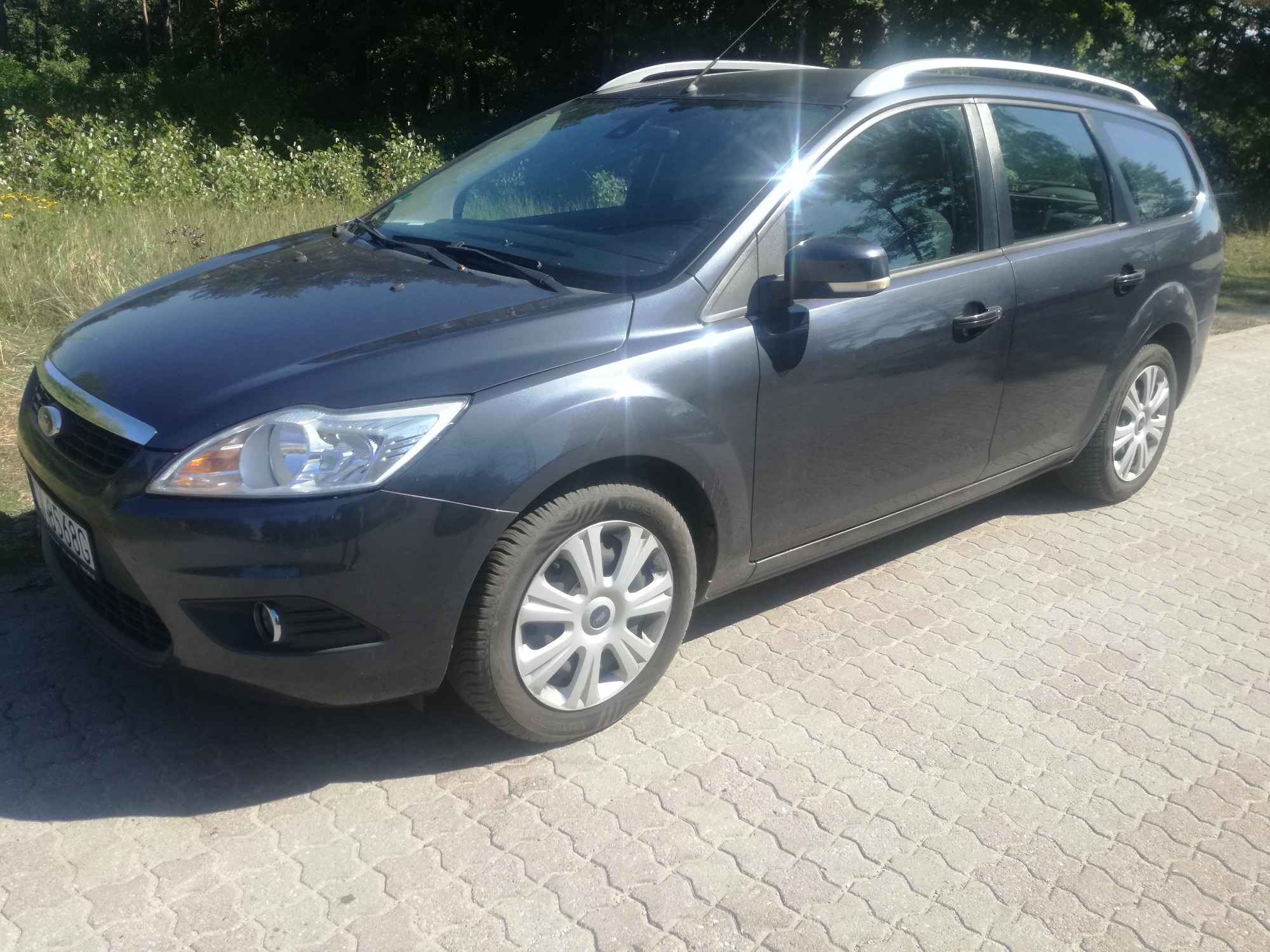 Sprzedam samochód Ford Focus kombi 1.6 2010 r Włocławek - zdjęcie 1