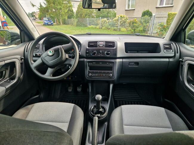Skoda Fabia 1.2 benzyna  2010 rok Sprowadzony Grudziądz - zdjęcie 8