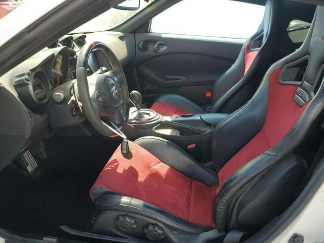 Nissan 370 Z / NISMO / Niski przebieg / Tarnów - zdjęcie 7