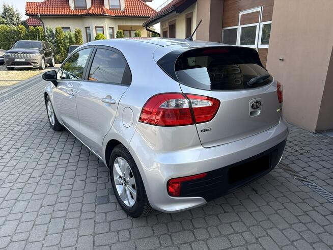 Kia Rio 1,2 84KM  Klimatyzacja Orzech - zdjęcie 9