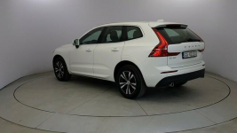 Volvo XC 60 B4 D Momentum Pro aut ! Z Polskiego Salonu ! Faktura Vat ! Warszawa - zdjęcie 5