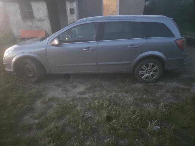 Syndyk sprzeda samochód Opel Astra Toruń - zdjęcie 4