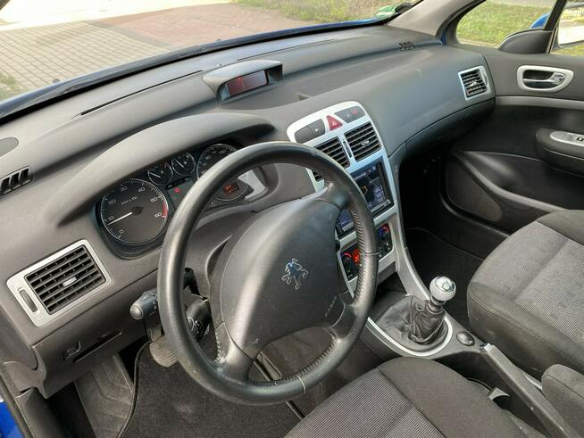 Peugeot 307 SW Nawigacja/7 foteli/Szklany dach/Bluetooth/Klimatronik Wejherowo - zdjęcie 12