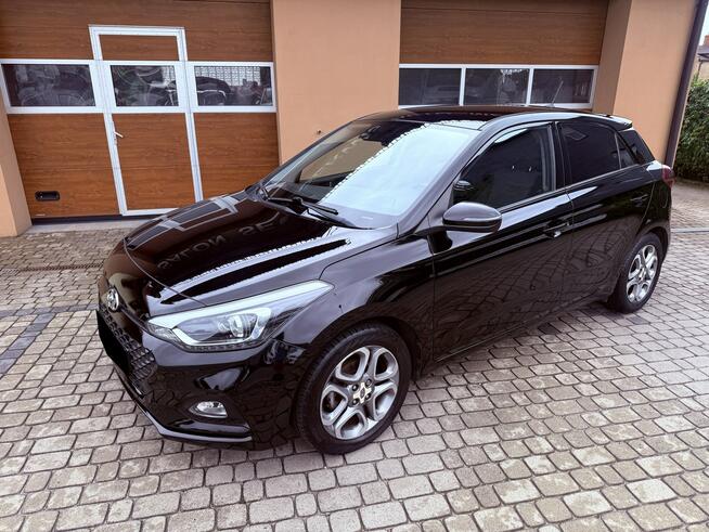 Hyundai i20 1,2 84KM  Klimatyzacja  Kamera  CarPlay Orzech - zdjęcie 12