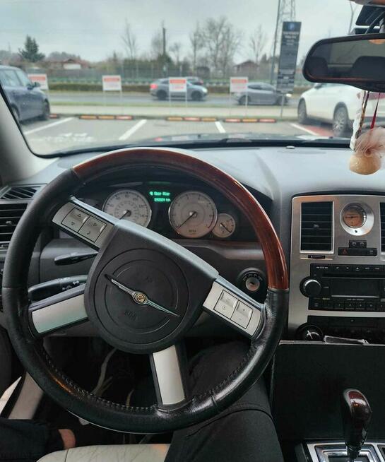 Chrystler 300C 5.7 V8 Hemi 2004 Poznań - zdjęcie 6
