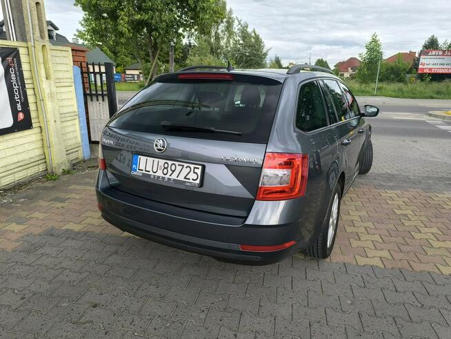Škoda Octavia 1.6 TDi 116KM Klimatronic Navi Łuków - zdjęcie 5