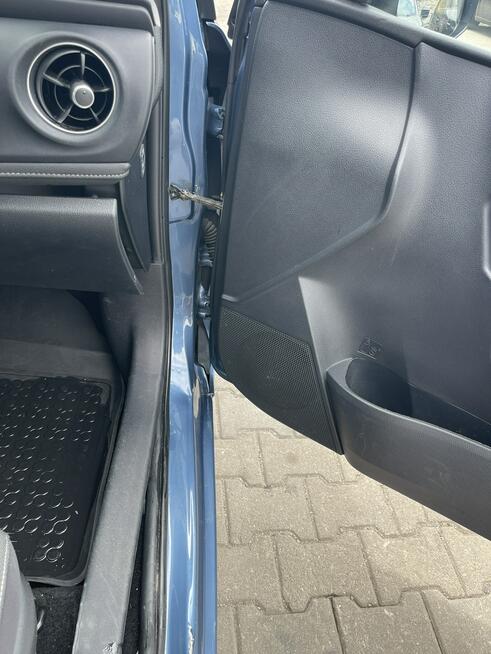 Toyota Auris Salon PL LPG Kamera Klimatronik Gliwice - zdjęcie 6
