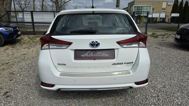 Toyota Auris 1.8 HSD 136KM PDC Serwisowany Kamera Ładny stan Otwock Mały - zdjęcie 5