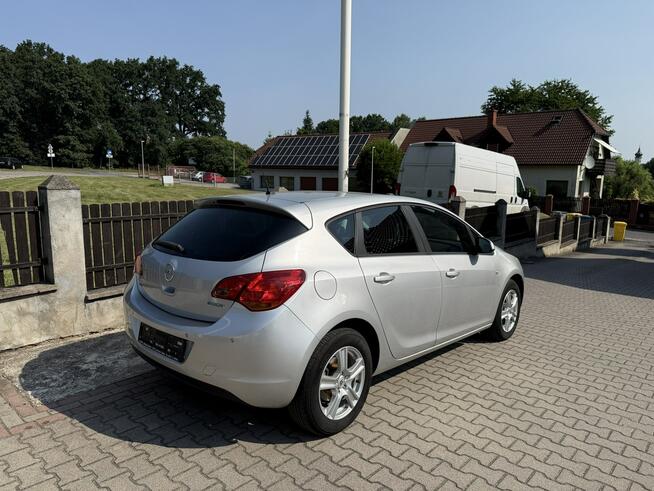 Opel Astra 1,4 benzyna  ładna opłacona . Bolesławiec - zdjęcie 3
