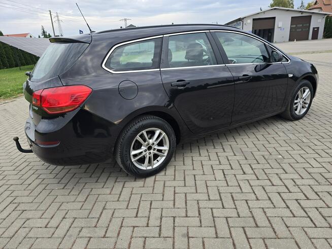 Opel Astra 1,4Turbo Benz. Tempomat.Alu.Serwis.Klimatyzacja.Hak Kutno - zdjęcie 8