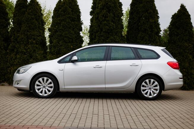 Opel Astra Sports Tourer Rzekuń - zdjęcie 2