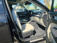 Volvo XC 40 Ultra Dark Theme / AWD / B5 Białystok - zdjęcie 10