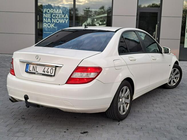MERCEDES-BENZ Klasa C z 2010 roku Zwoleń - zdjęcie 12