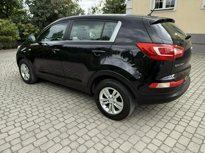 Kia Sportage Bardzo dobry stan, Niski przebieg, Alufelgi, Klima. Chlewice - zdjęcie 4