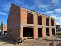 Dom w zab. bliźniaczej o pow. uż.105,27 z garażem+16,10m2/Iwiny Iwiny - zdjęcie 3