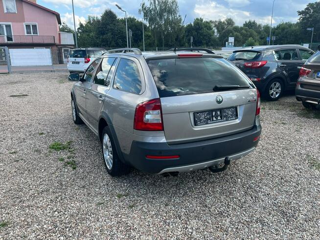 Skoda Octavia Scout 4x4 2010r 2,0 Diesel Białogard - zdjęcie 9