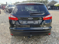 Ford Focus Titanium Navi Climatronic Gwarancja Kutno - zdjęcie 7