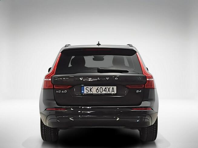 Volvo XC 60 B4 D Core aut ! Z Polskiego Salonu ! Faktura VAT ! Warszawa - zdjęcie 4