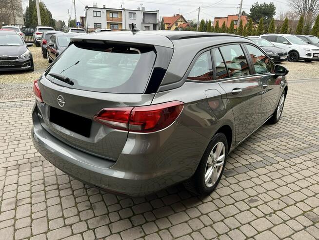 Opel Astra 1,4 125KM  Rej.03.2019  Klima  Navi  Serwis  1Właściciel Orzech - zdjęcie 5