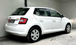 Škoda Fabia 1.4 TDI / 90KM Klimatyzacja Distronic Duże Radio Mrągowo - zdjęcie 11