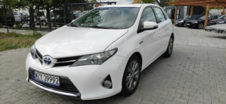 Toyota Auris Bardzo ekonomiczny ! Polecam. Stare Budy - zdjęcie 2