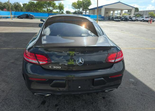 Mercedes C 300 pakiet AMG / niski przebieg Tarnów - zdjęcie 6