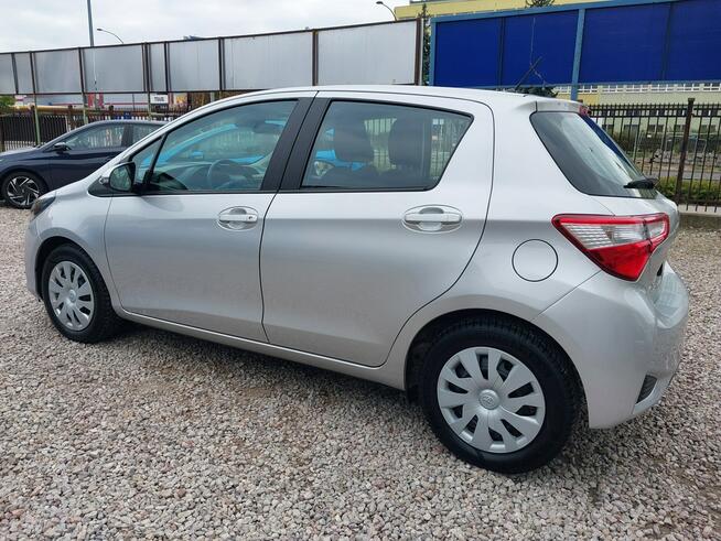 Toyota Yaris SALON PL 100% bezwypadkowa + niski przebieg Warszawa - zdjęcie 7
