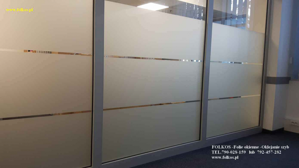 Demontaż folii z szyb Usługa -usuwanie naklejek, kleju- mycie Białołęka - zdjęcie 6