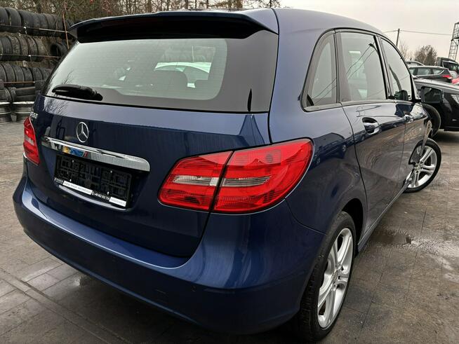 Mercedes B180 122km benzyna NAVI pdc ASYSTENT bezwypadek SERWIS 2013 Tychy - zdjęcie 3