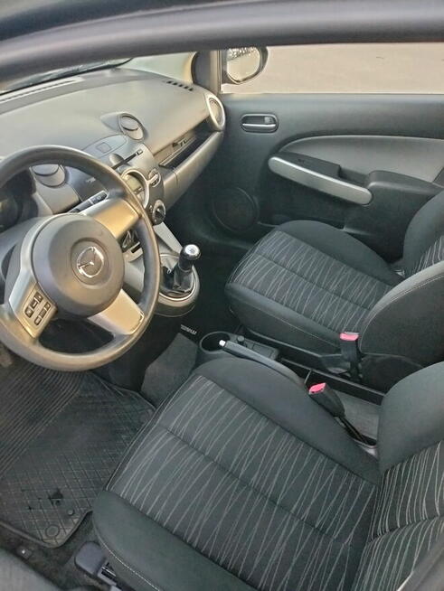 Mazda 2 1.3 16v gotowa do jazdy Stargard - zdjęcie 8