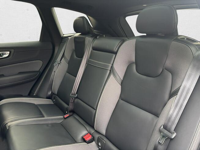 Volvo XC 60 Warszawa - zdjęcie 11