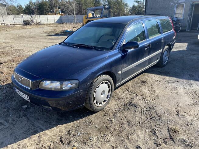 Volvo v70 2.4 b+g Rudnik nad Sanem - zdjęcie 4