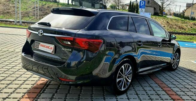 Toyota Avensis 1.6 D4D Touring Sport Executive Więcławice Stare - zdjęcie 12