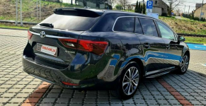 Toyota Avensis 1.6 D4D Touring Sport Executive Więcławice Stare - zdjęcie 12