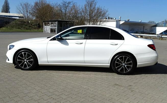 Mercedes E 220 Włocławek - zdjęcie 8