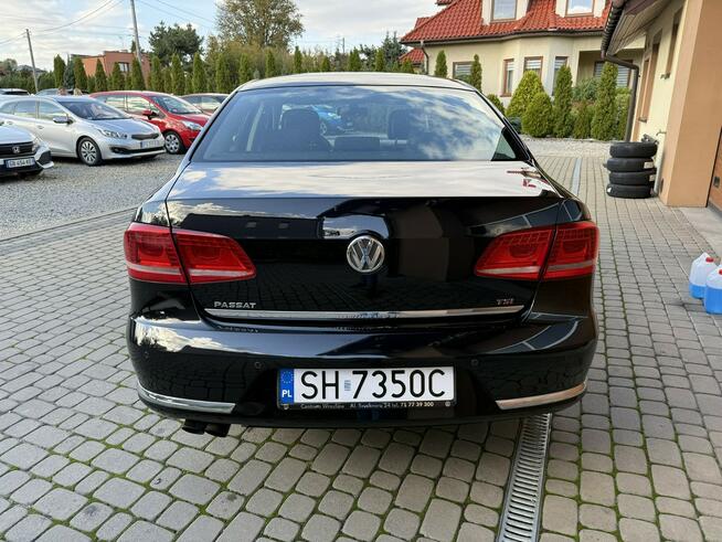 Volkswagen Passat 1,8 TSI 160KM  Klimatronik  Xenony  2xPDC Orzech - zdjęcie 6