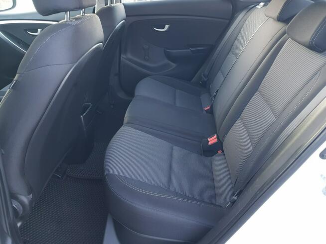 Hyundai i30 1,4 Benzyna Klima Zarejestrowany Gwarancja Włocławek - zdjęcie 11