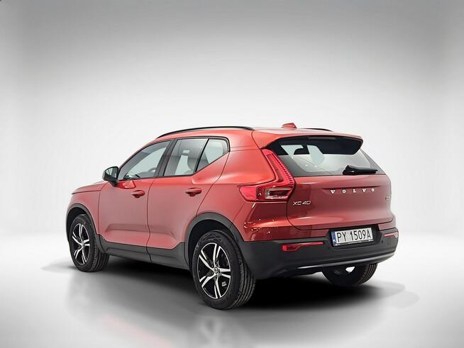 Volvo XC 40 B3 Plus Dark aut ! Z Polskiego Salonu ! Faktura VAT ! Warszawa - zdjęcie 3