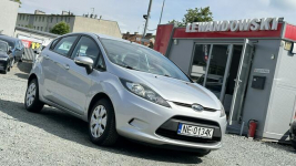 Ford Fiesta Benzyna Zarejestrowany Ubezpieczony