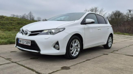 Toyota Auris _1.6 132KM_Navi_Led_Kamera_Climatronic_Serwis_ Płock - zdjęcie 2