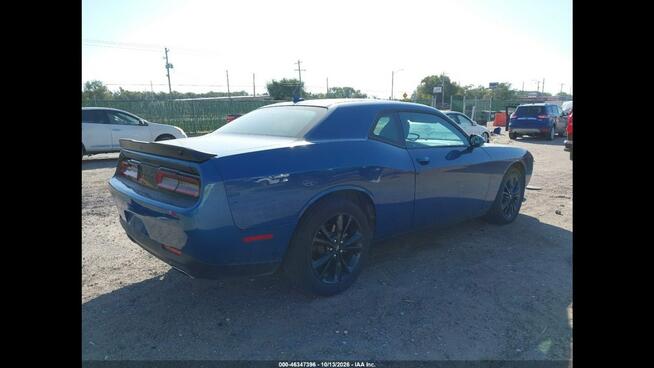 Dodge Challenger Wersja GT / AWD / 3.6 V6 Wrocław - zdjęcie 4
