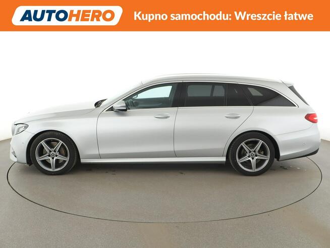 Mercedes E 200 AMG Line automat navi grzane fotele kamera tempomat LED Warszawa - zdjęcie 2