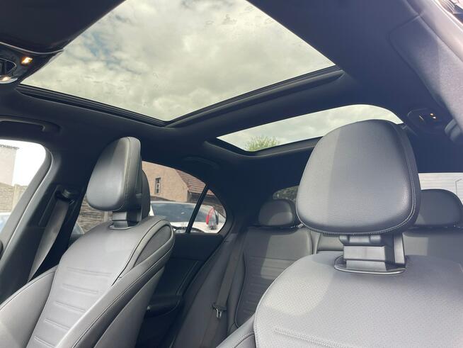Mercedes C 300 AMG Line Panorama 4Matic Skóra Kamery360 Pamięć 258KM Gliwice - zdjęcie 10