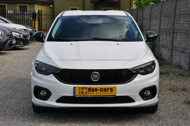 Fiat Tipo 1.4 120KM T-Jet hatchback LED Navi Kamera Czujniki Dąbrowa Górnicza - zdjęcie 8