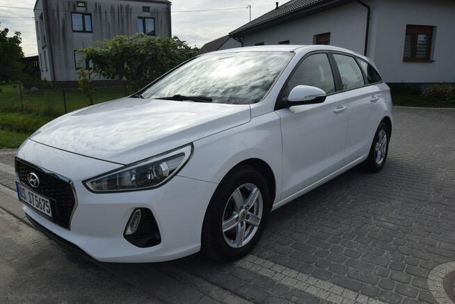 Hyundai i30 1.4B MPI Navi Kamera Oryginał lakier 2018r Sprowadzony Majdan Sieniawski - zdjęcie 5