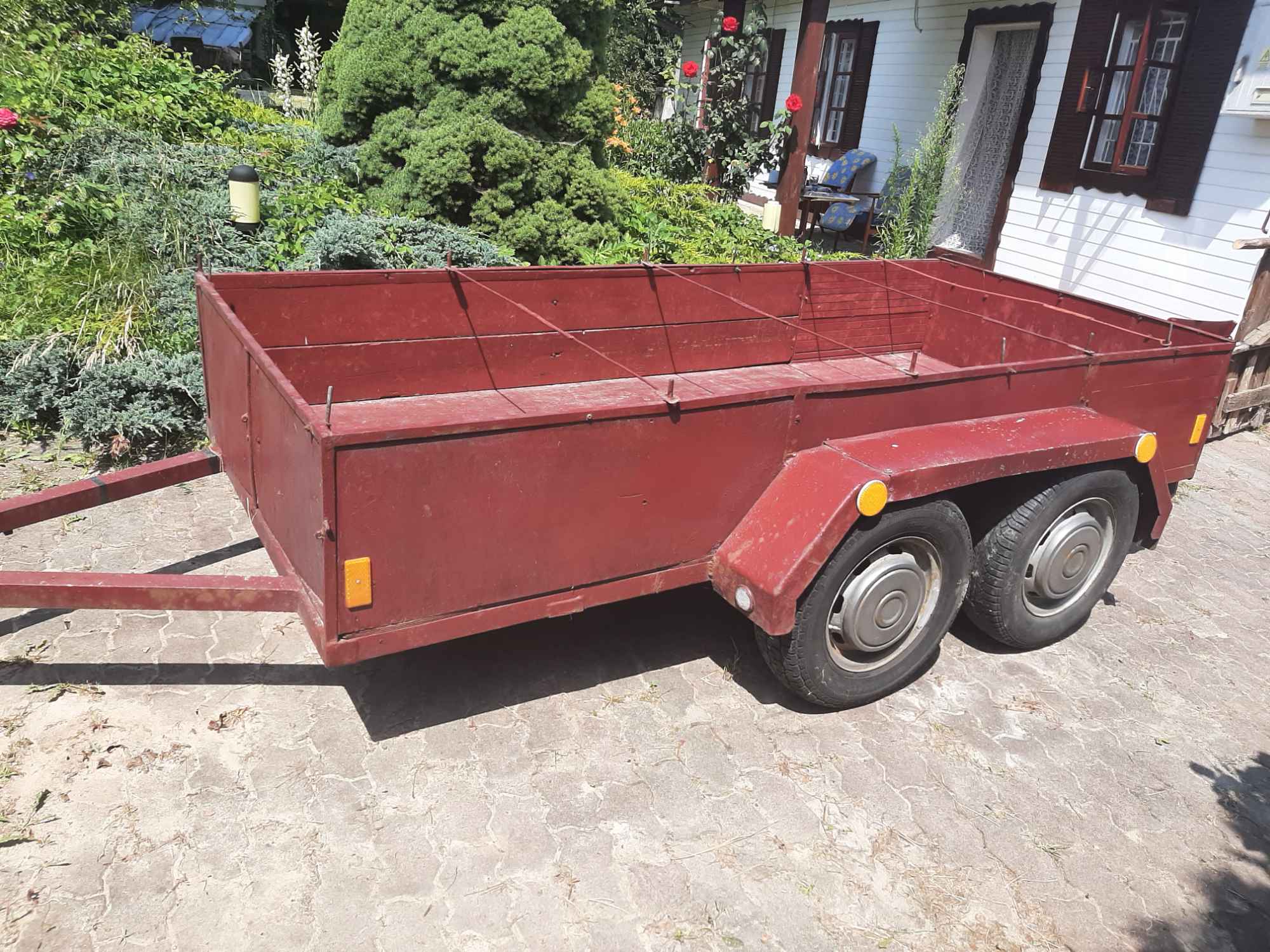 SPRZEDAM PRZYCZEPĘ DWUOSIOWĄ  Ubezpieczenie do końca roku Łazy - zdjęcie 1