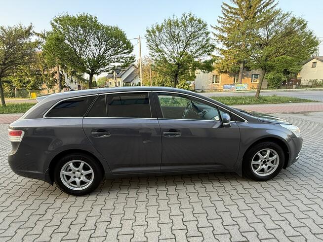 Toyota Avensis 2.0B 2011r Climatronic Automat Alufelgi Serwis Hak! Sokołów Podlaski - zdjęcie 11