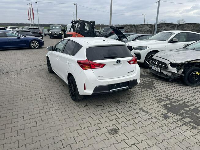 Toyota Auris Executive Hybryda Automat Kamera Podgrzewanie Gliwice - zdjęcie 4